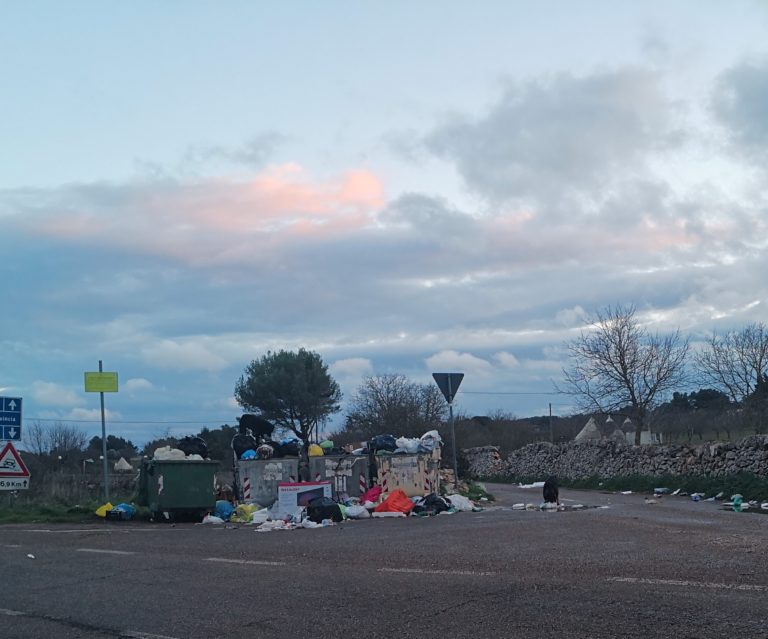 A Martina la campagna abbandonata al degrado