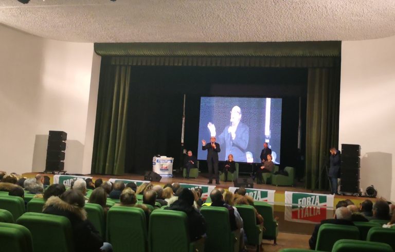 Senza la Carfagna e Berlusconi, ma con il trascinatore Vitali