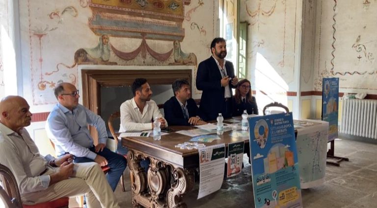 Studenti e cittadini durante la Settimana europea della mobilità sostenibile a Martina Franca