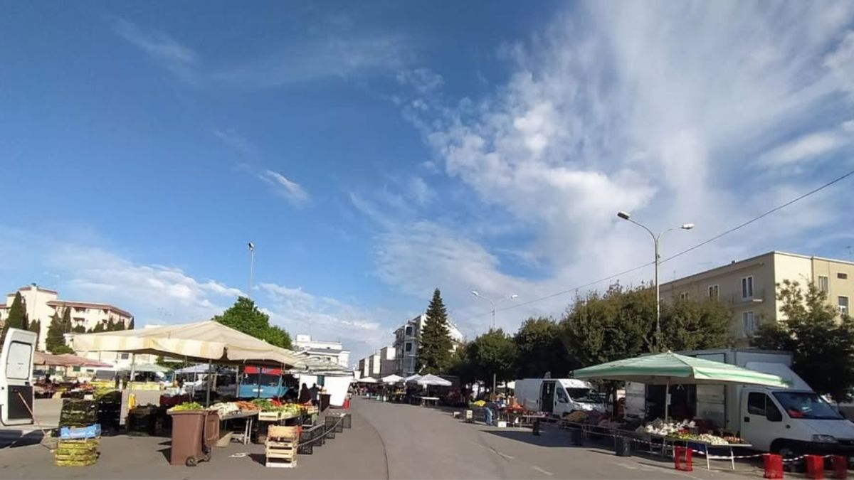 Bancarelle della Fiera della Candelora a Martina Franca nel centro cittadino