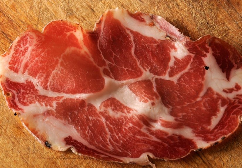 Capocollo di Martina Franca in fase di stagionatura verso il riconoscimento IGP