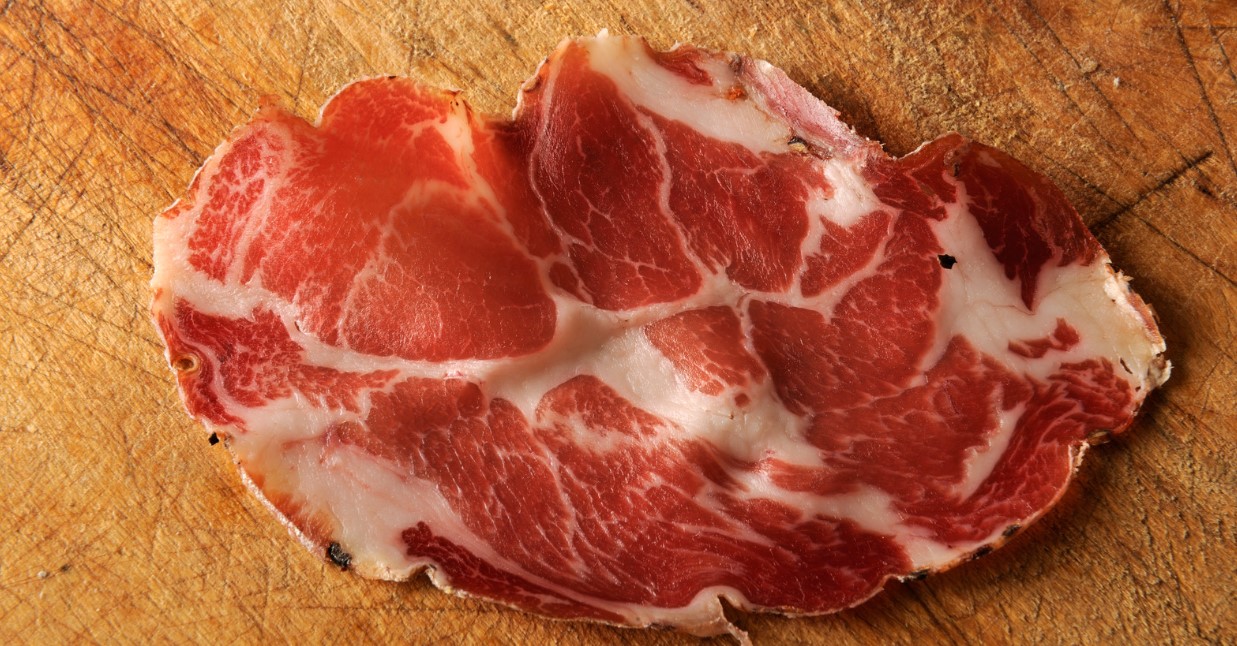 Capocollo di Martina Franca in fase di stagionatura verso il riconoscimento IGP