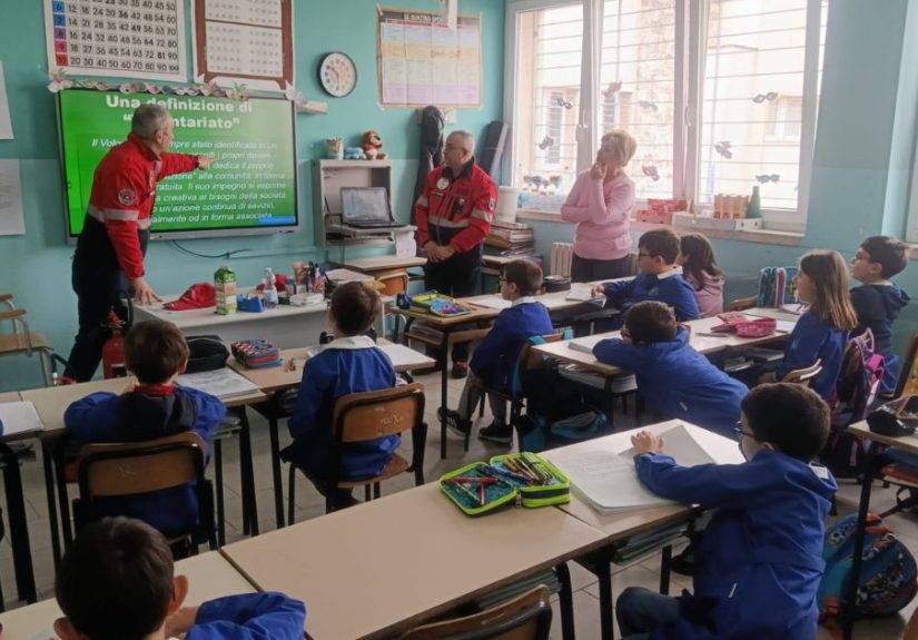 Incontro sulla sicurezza a scuola con Protezione Civile e studenti a Martina Franca