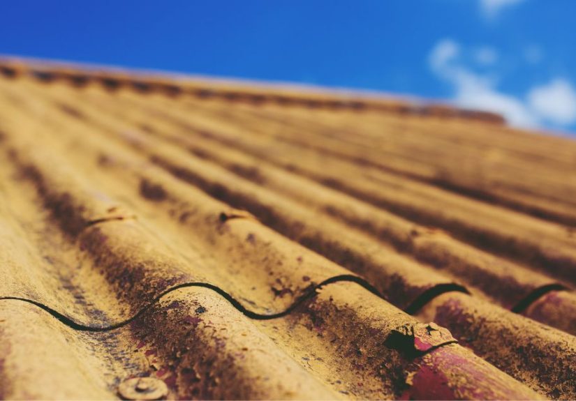 Intervento di bonifica amianto in un immobile privato a Martina Franca