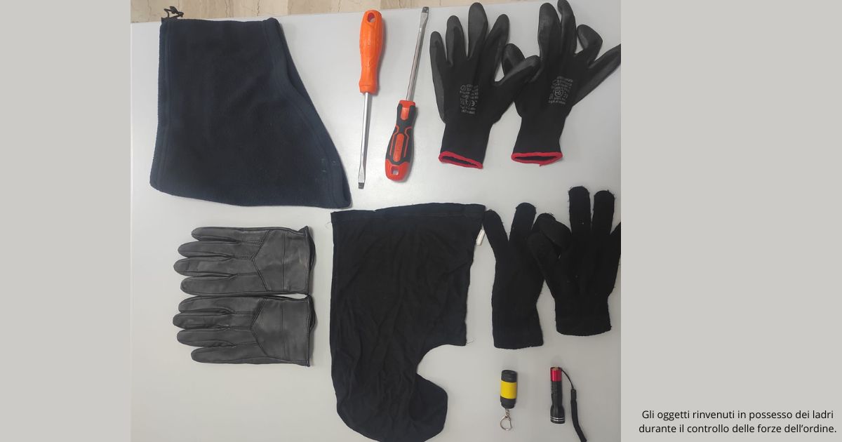 Furto in appartamento a Martina Franca, oggetti recuperati dalla Polizia