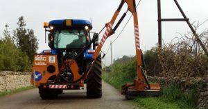 Interventi anti Xylella a Martina Franca nelle aree agricole e lungo le strade extraurbane
