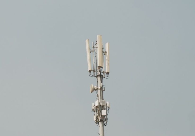 Foto di repertorio a scopo puramente illustrativo. L’immagine non ritrae l’antenna di contrada Tre Tornesi oggetto dell’articolo. (1)