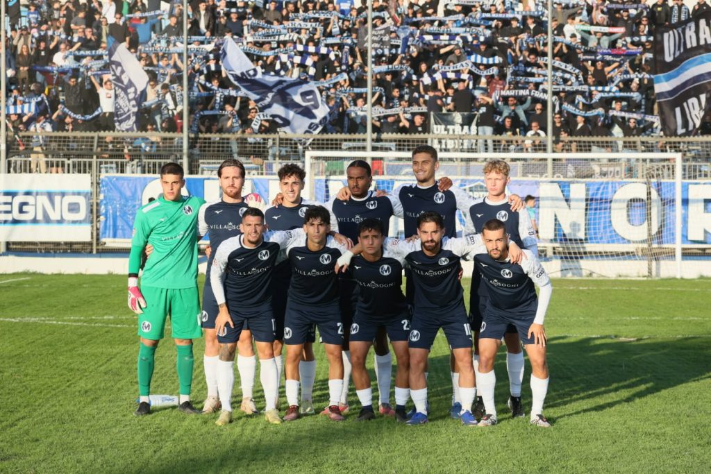 Gli undici del Martina scesi in campo (Foto Paolo Conserva)